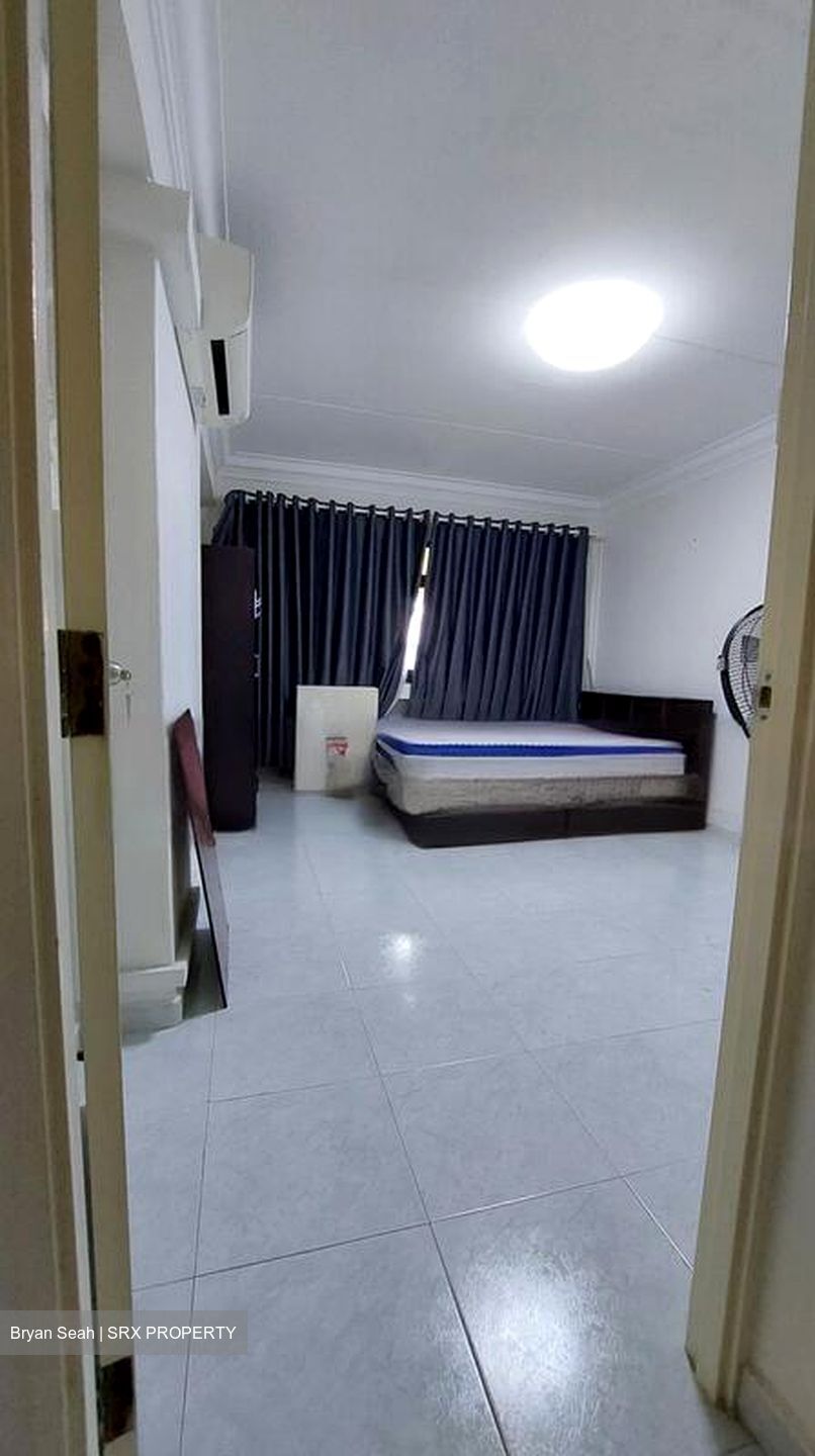 Blk 915 Hougang Street 91 (Hougang), HDB 5 Rooms #449562871